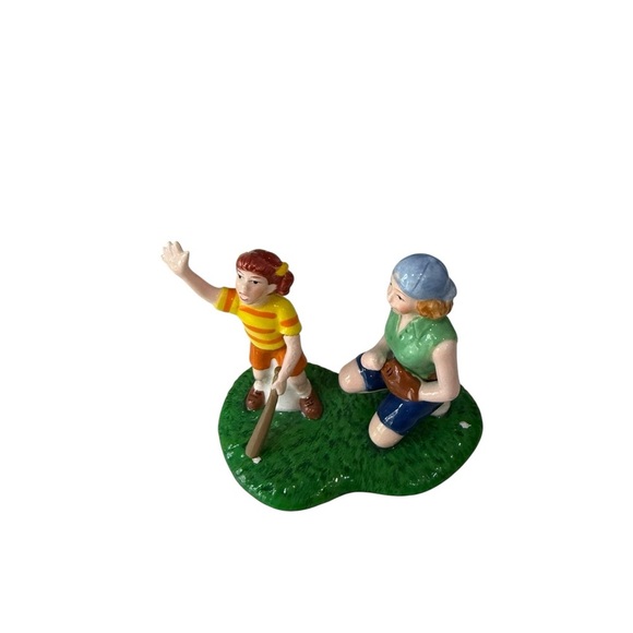 Dept 56 Snow Village Summertime Family Picnic 3 Pieces Dog Picnic Table Kids - Picture 8 of 8